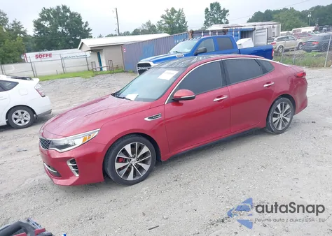 2016 Kia Optima Sx Turbo z USA, uszkodzony, nr VIN 5XXGW4L20GG033803